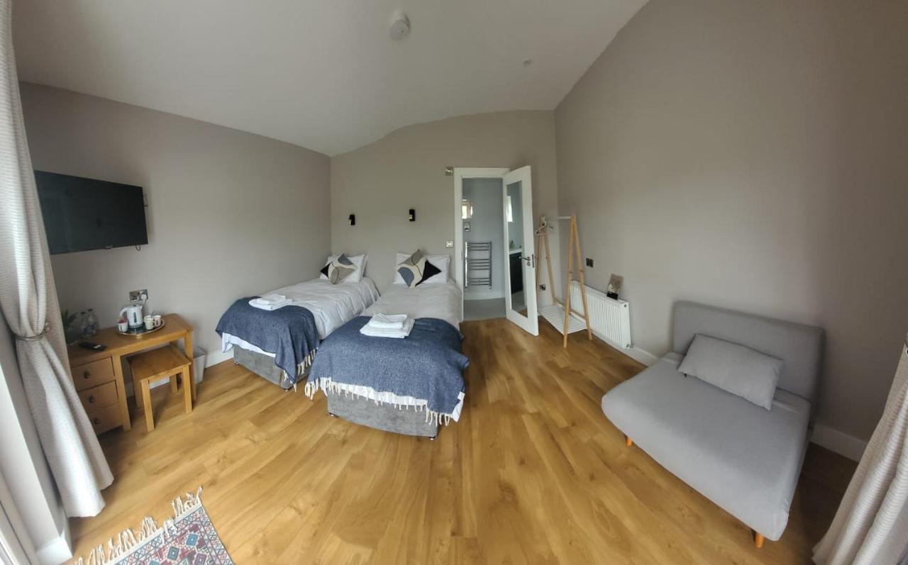 Stoneyford Luxurious Cabins מראה חיצוני תמונה